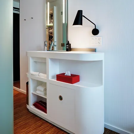 Citizenm Radhuspladsen 호텔 4*