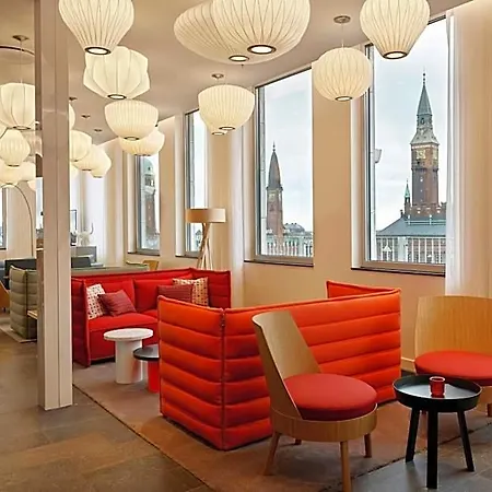 Citizenm Radhuspladsen Hotel 4*