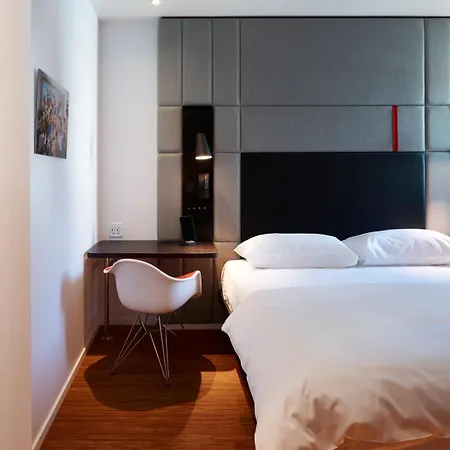 Citizenm Radhuspladsen 4*