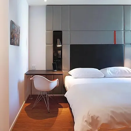 Citizenm Radhuspladsen 4* København