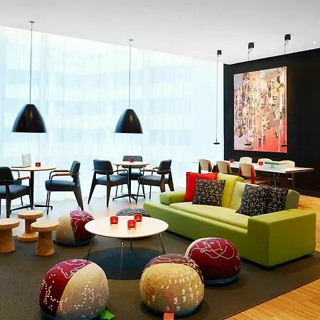 Citizenm Radhuspladsen Hotel