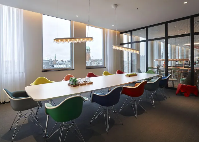 Citizenm Radhuspladsen 4* Kopenhag
