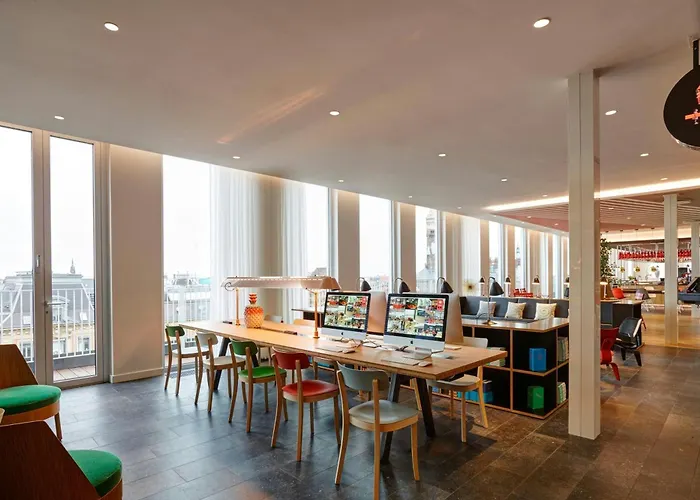 Citizenm Radhuspladsen 4* Kopenhag